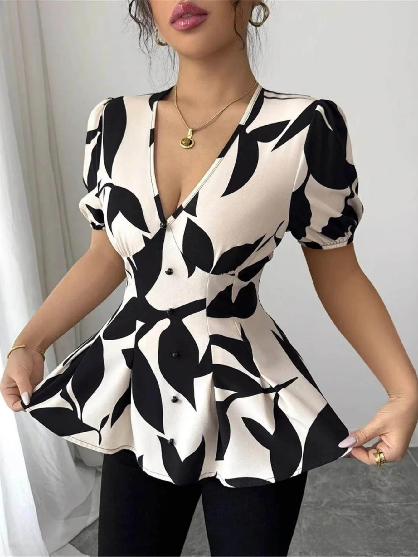 

Women's Printed irt Summer New European Casual Top Thin Material Easy Care Regular Length