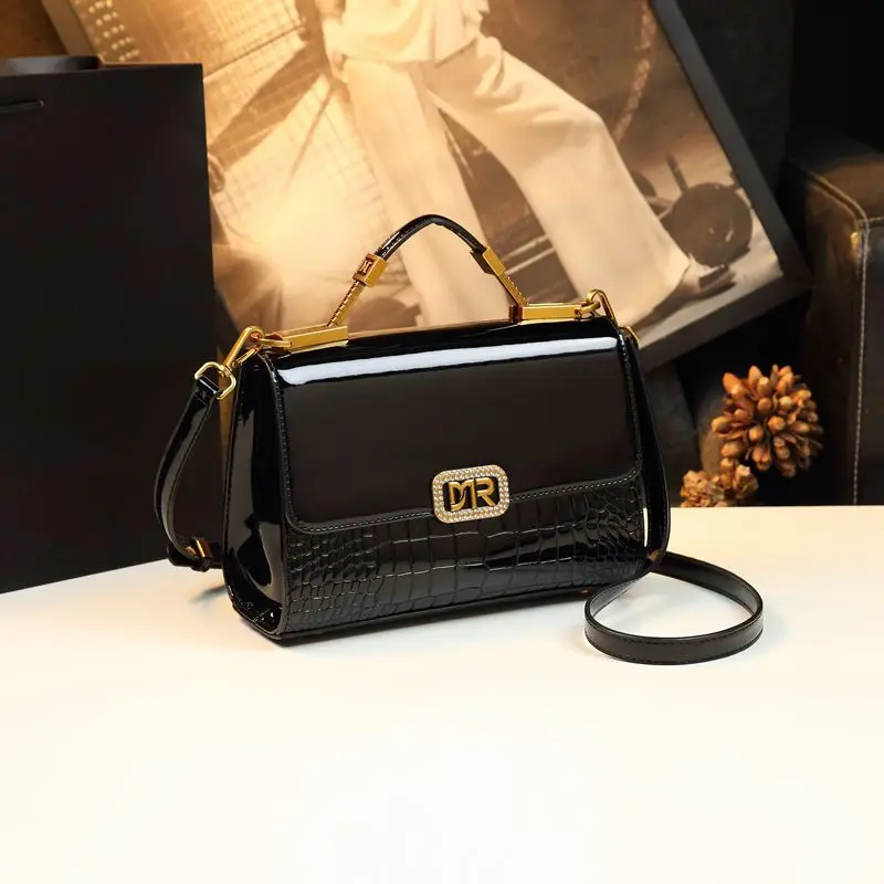 

New Armpit Bag Commuter Leather Women's Bag Shiny Face Shoulder Handbags for Women Сумка Женская