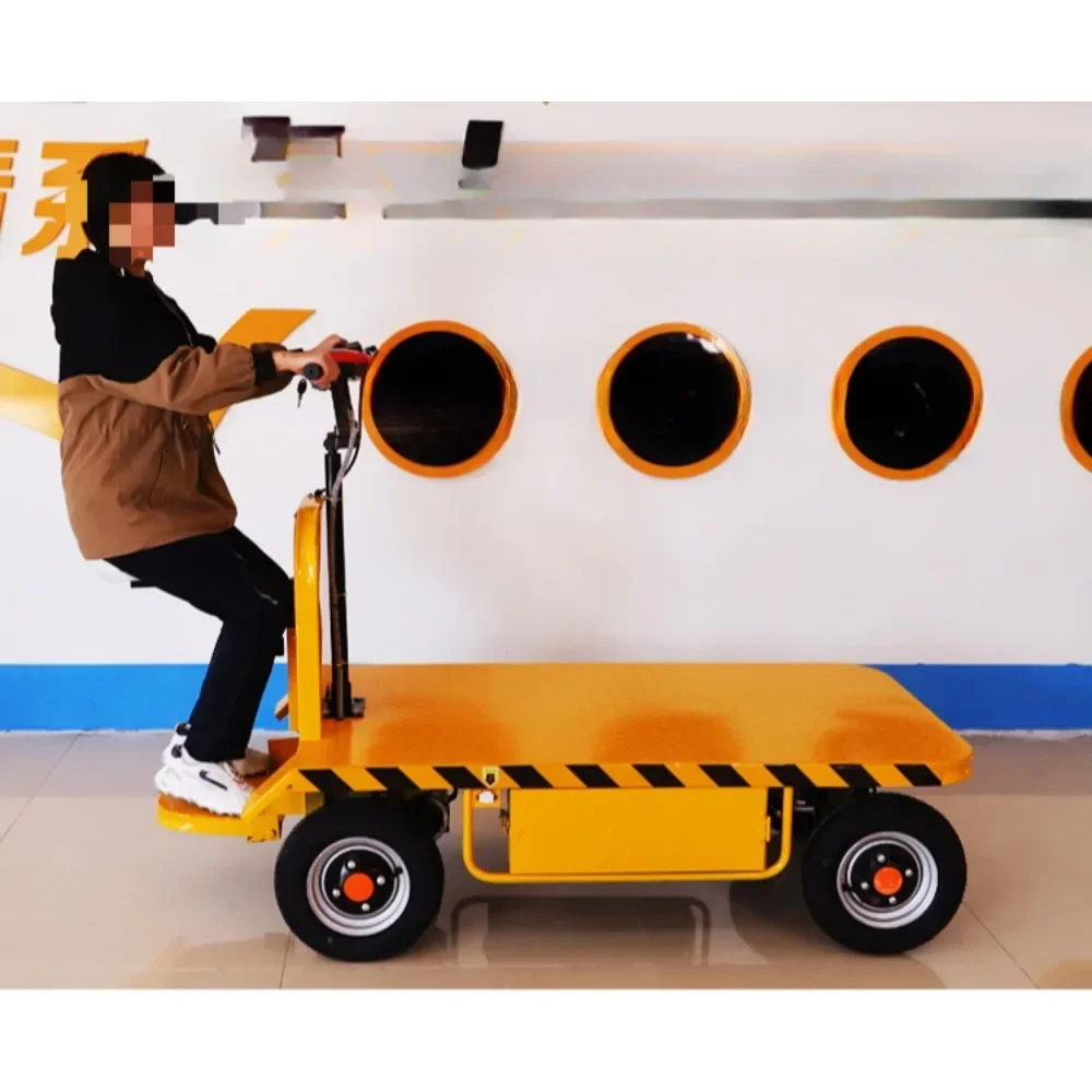 Carrello elevatore elettrico a pianale