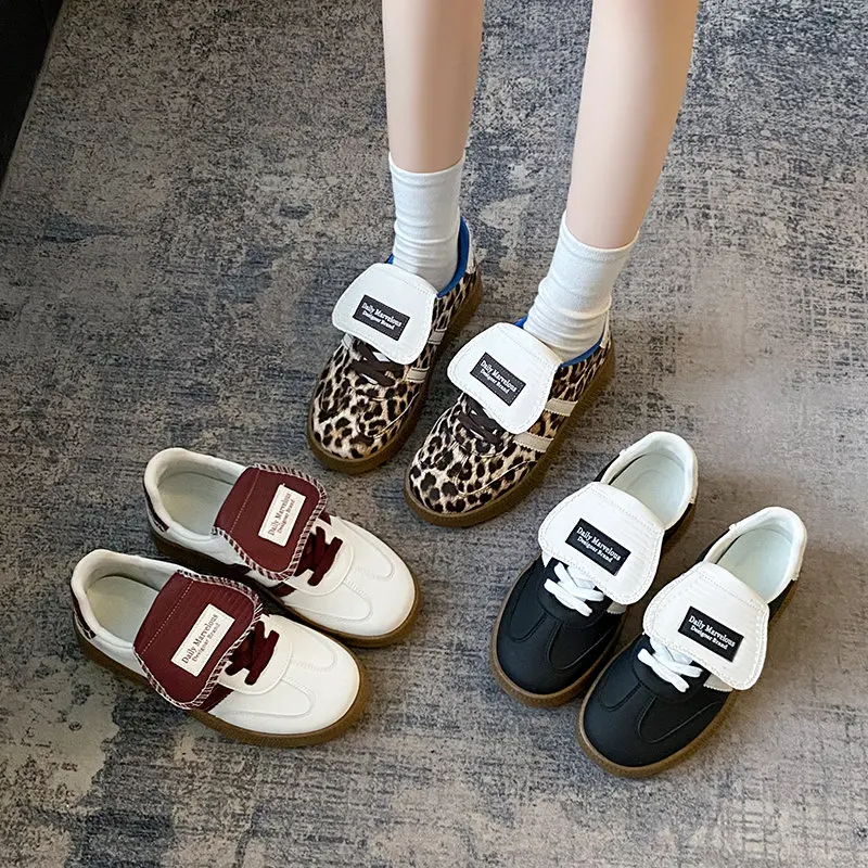 Retro Fashion Leopard Shoes for Women Breathable Leather Flat Shoes Men Non-slip Lace-up Skate Shoes Casual Zapatos Para Mujeres