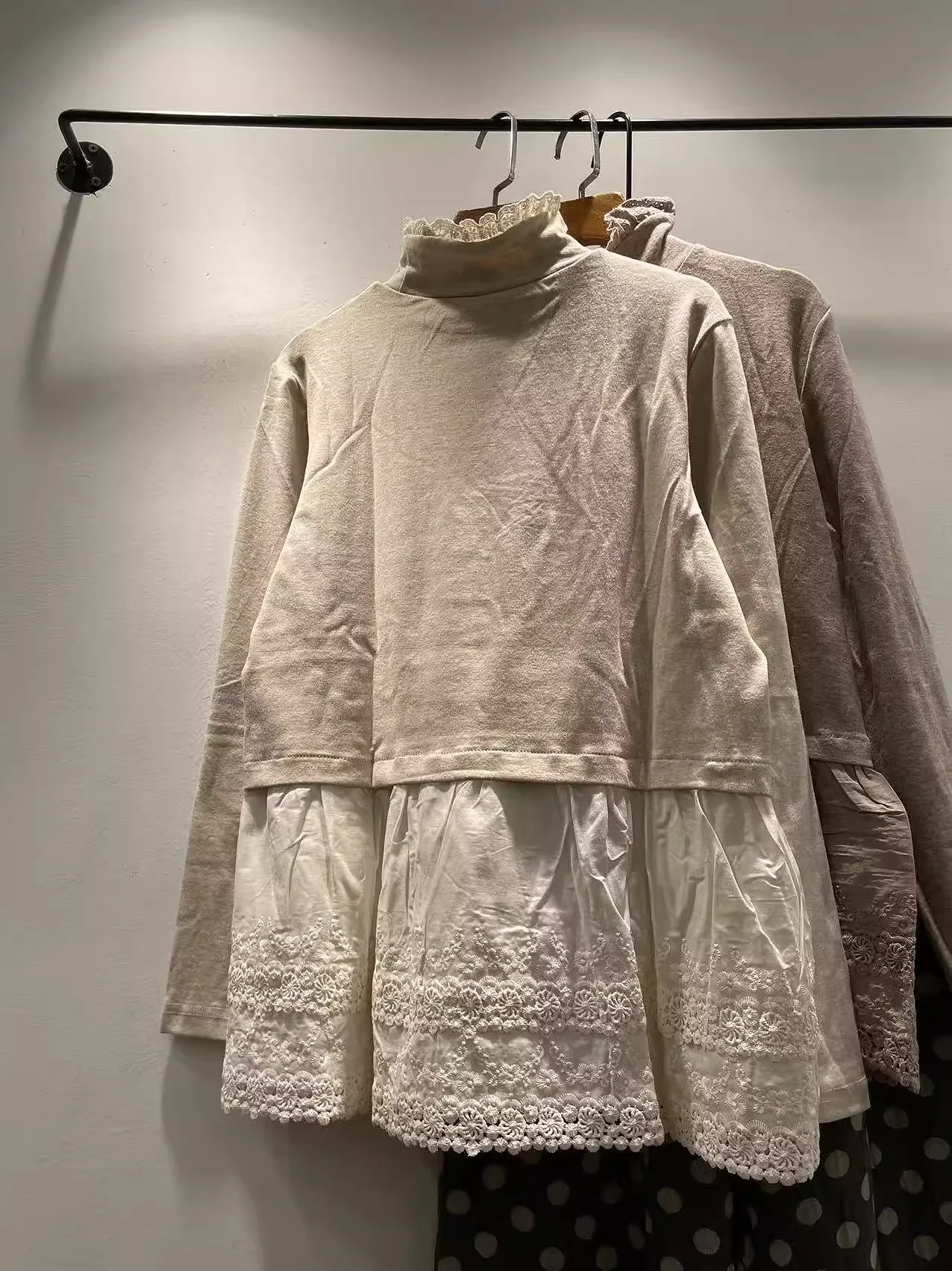 

2026 Mori Girl Style 100% чистый хлопок, кружевные лоскутные рубашки с длинными рукавами для женщин, осенне-зимняя мягкая теплая рубашка на подкладке