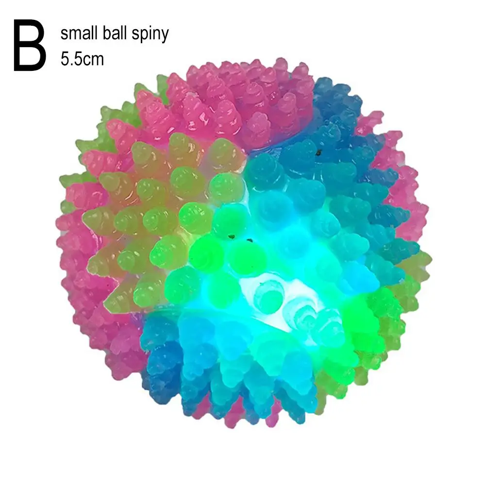 Pet Light Up Toy Ball Glowing LED Puppy Flashing Elastic Ball Toy Color Light TPR Ball Interactive Toys For Cats Small Dogs R0E2