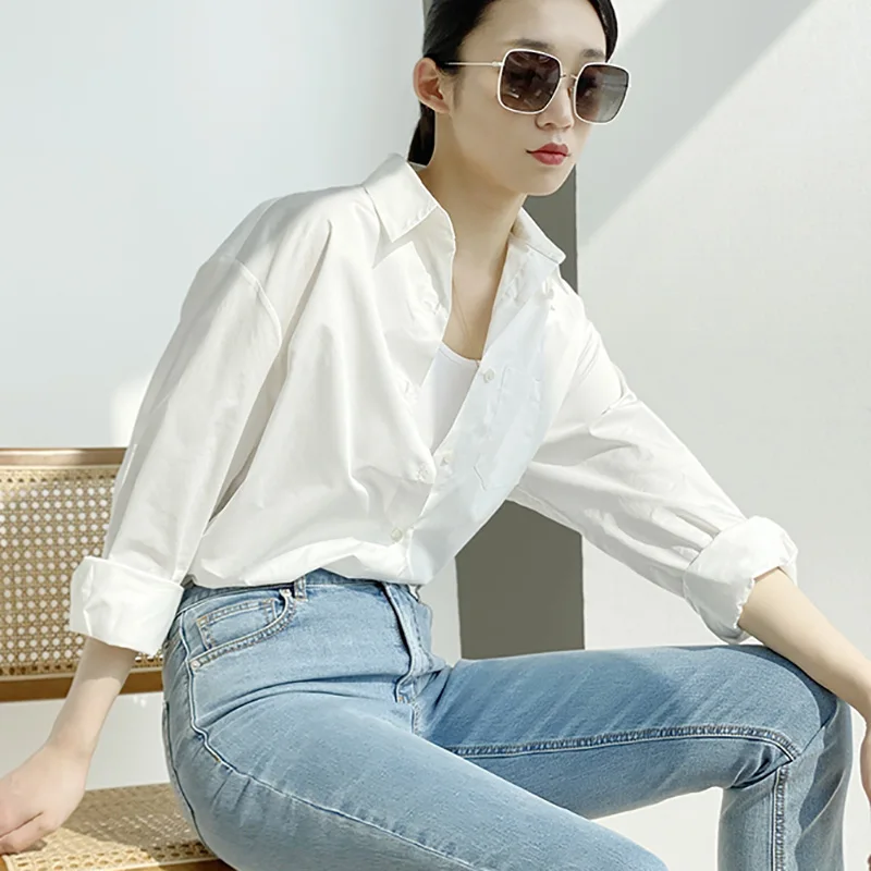 

Свободная длинная рубашка из вельвета и хлопка, белая, в стиле BF, весенняя новинка, простая, для повседневной носки, с полосатым узором, квадратным воротником и пуговицами, женская...