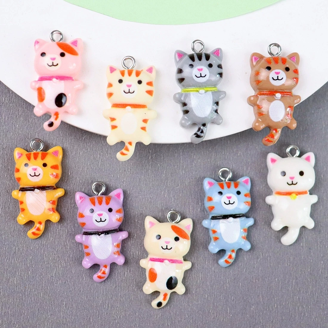 10 قطعة 15*27 مللي متر الكرتون لطيف القط الاكريليك السحر ثلاثية الأبعاد هريرة الراتنج الحيوان قلادة ل عقد دي اي واي القرط صنع المجوهرات اكسسوارات