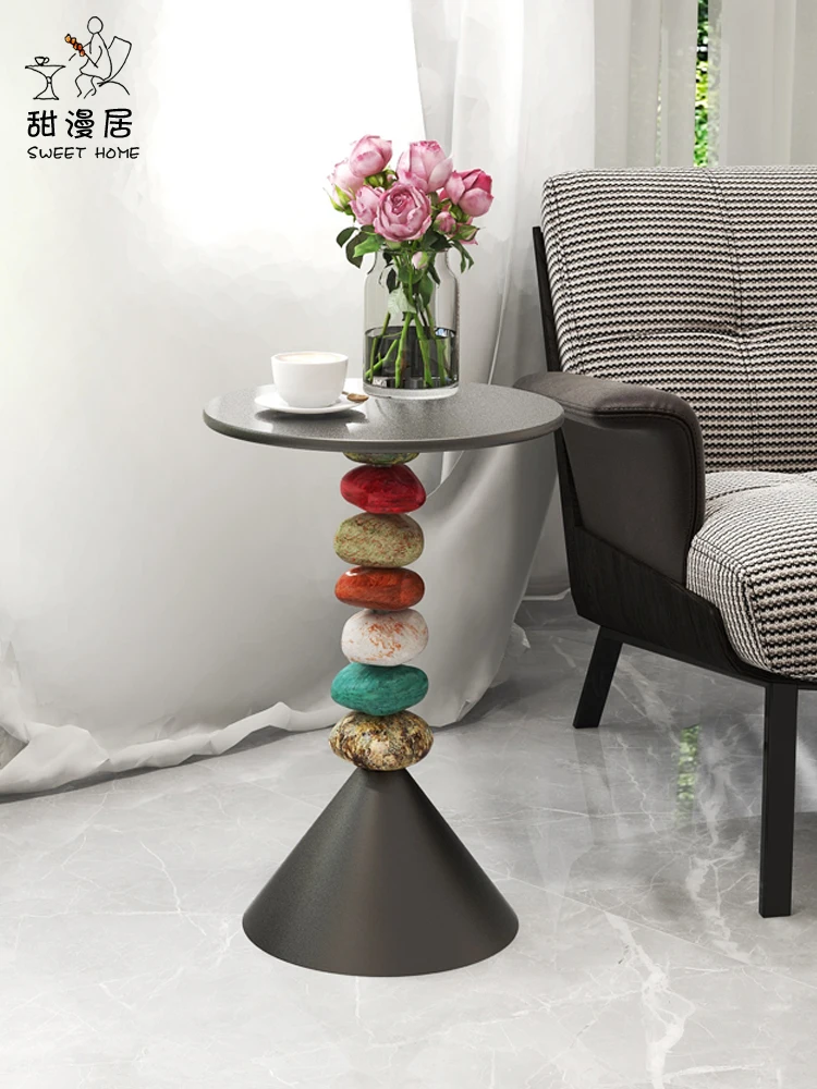 Shi Laiyun's creative side table, small unit type tea table, internet famous living room sofa, side table, balcony, flower rack