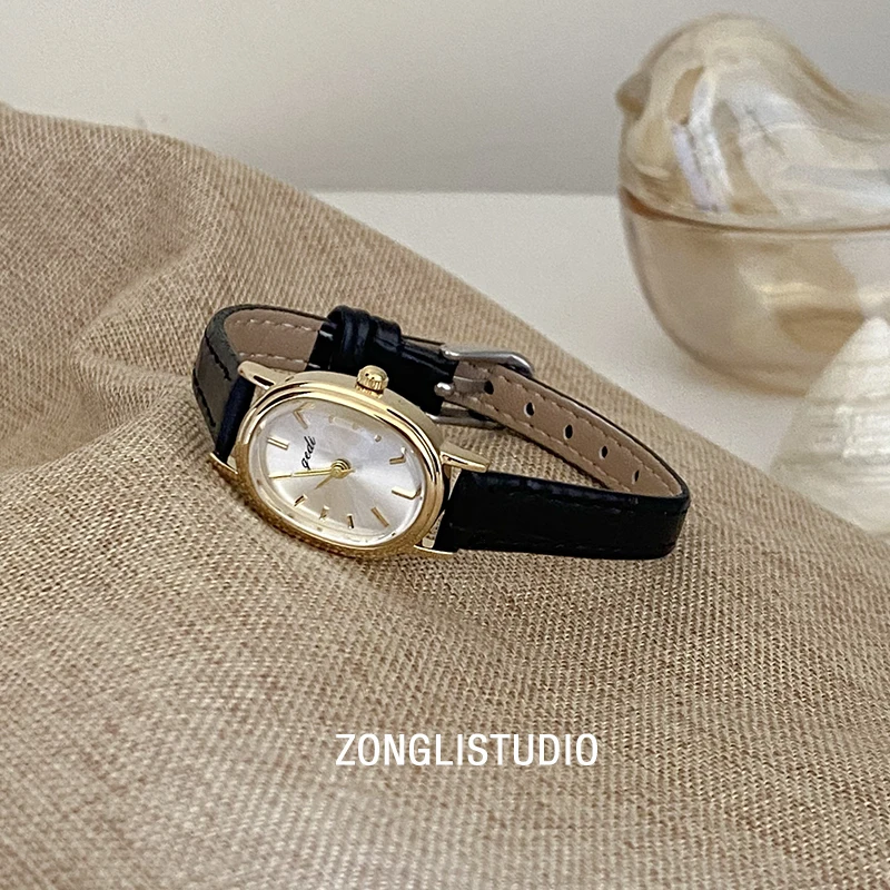 Simple And Elegant Oval Watch For Women With A Light Luxury And Versatile Korean Style, Small And Petite, Suitable For Students.