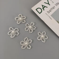 10PCS Five-petal flower crystal pearl beaded clothing socks decoratio Sew On Applique Clothes patch Earrings Shoes Bags Supplies