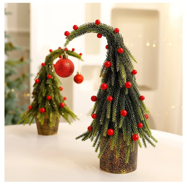 زخرفة شجرة عيد الميلاد الملتوية