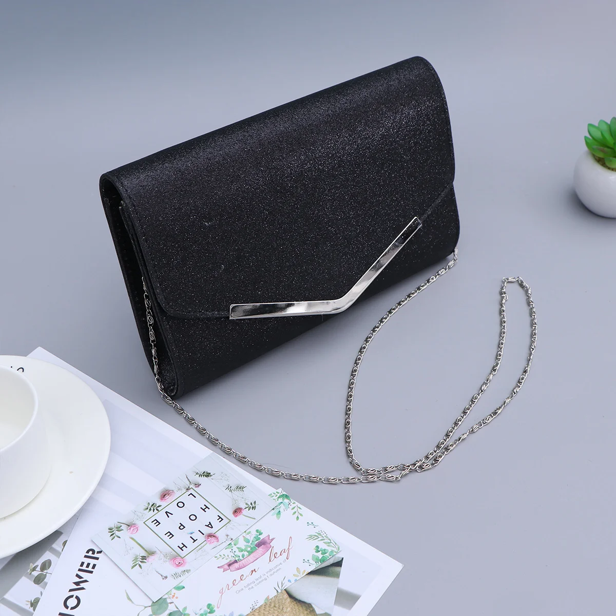 

White Handbags for Women Chain Envelope Canvas Messenger Clutch Travel While Wallet