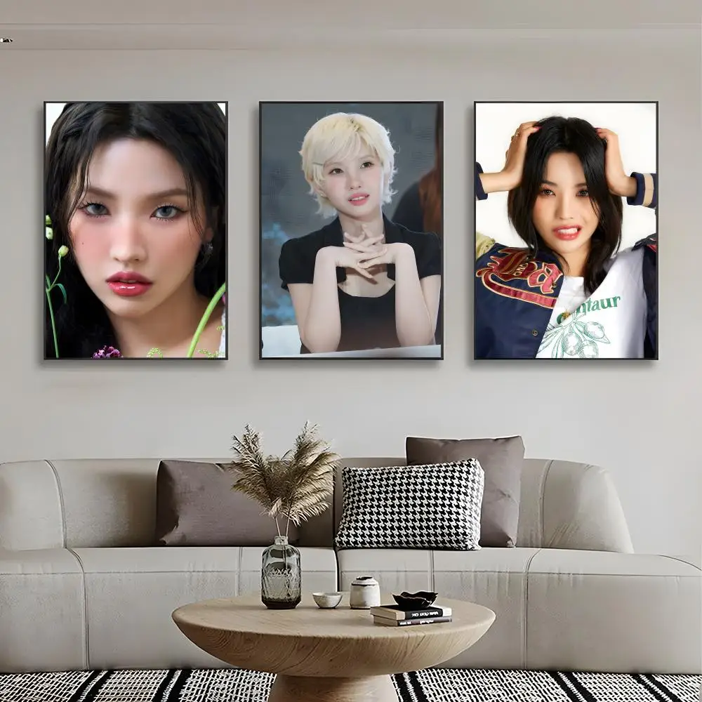kpop producer idol decor Jeon Soyeon Poster Retro Kraft Paper Sticker DIY Room Bar Cafe Aesthetic Art Wall