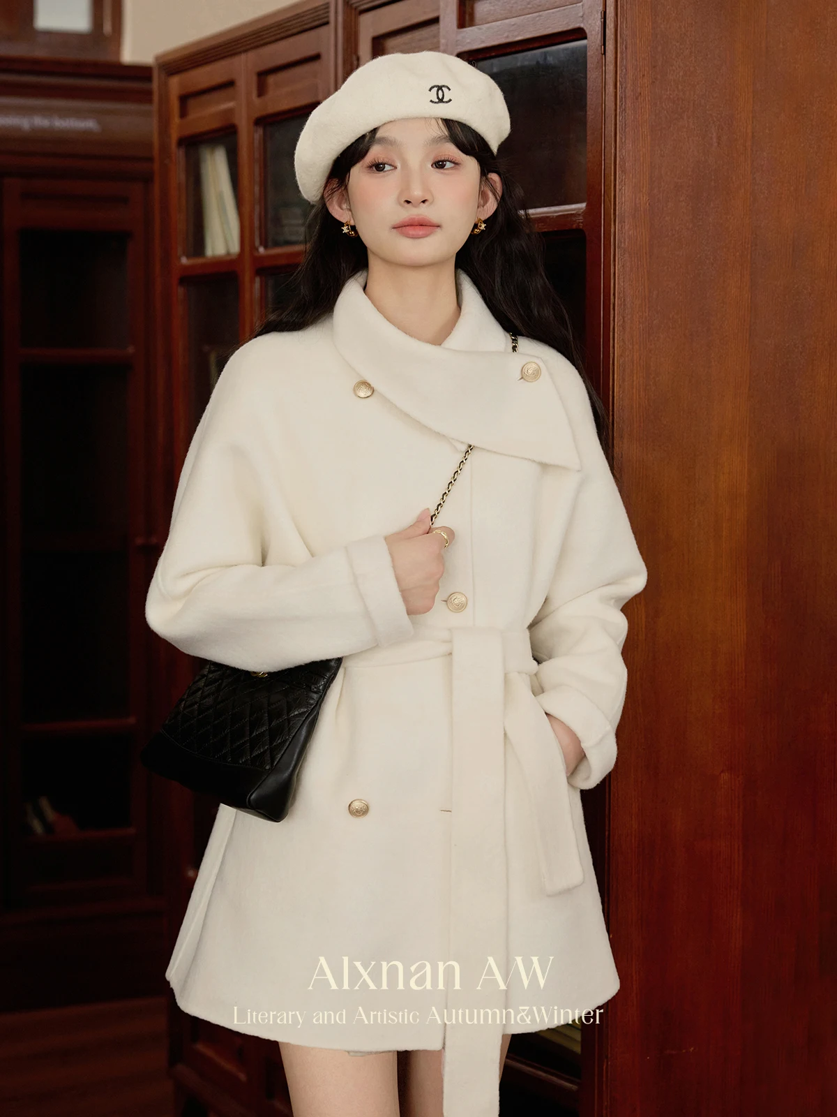 

ALXNAN White Double-sided Wool Coat for Women 2025 Autumn Winter Warm Outerwears Elegant Chic Neckline Overcoat Female L523129