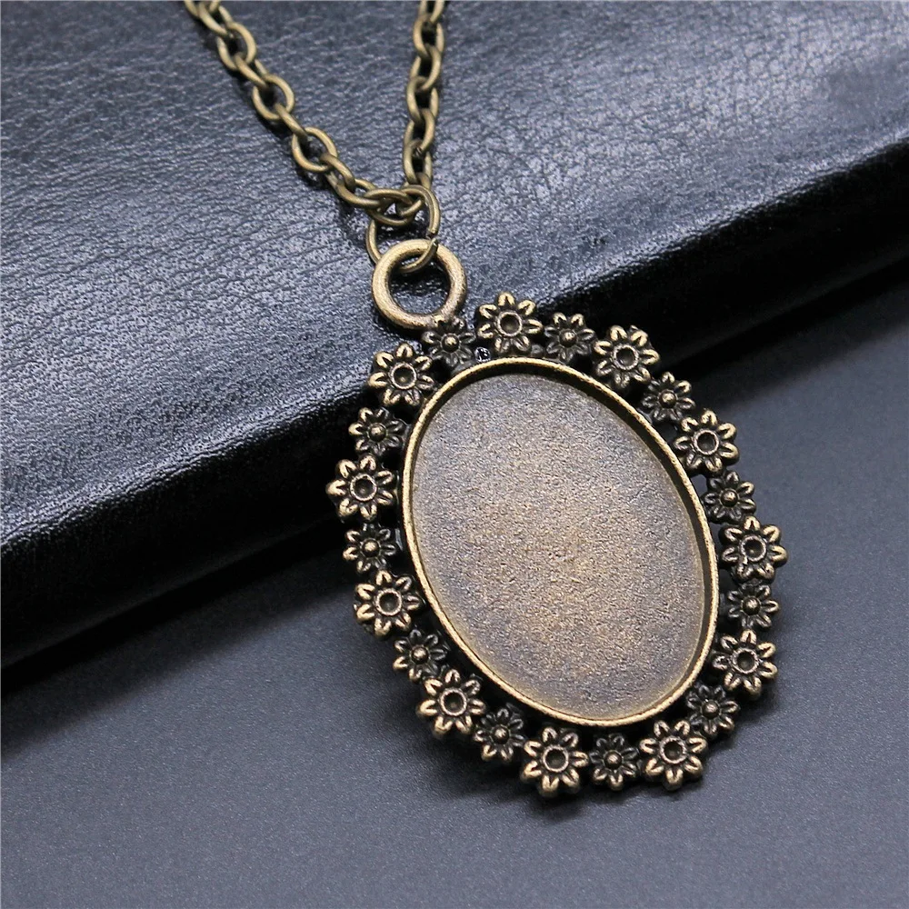Antique Bronze Color 18x25mm Inner Size Oval Flower Style Settings Cabochons Bases Bezel Pendant Necklace Jewelry Accessories
