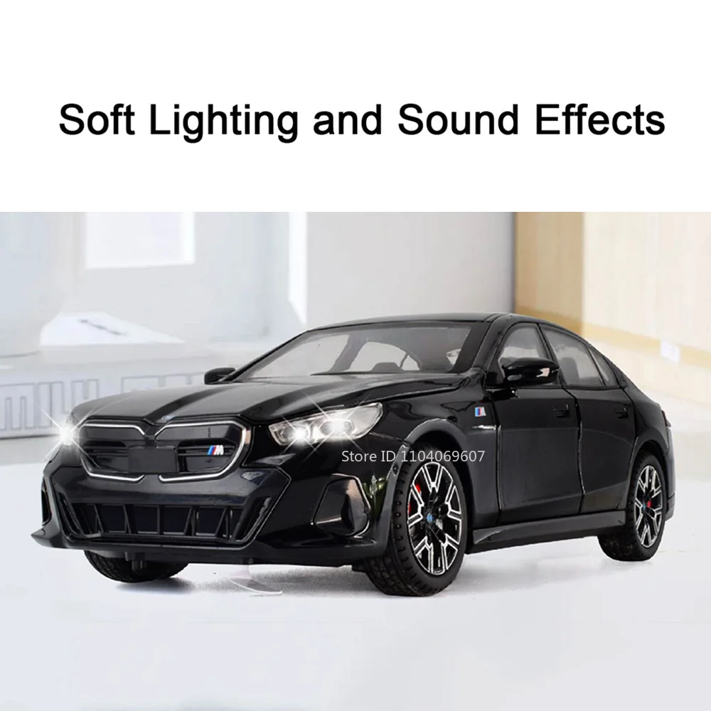 1:24 I5M60 Modello in miniatura di auto giocattoli pressofuso in lega suono luce 6 porte aperte tirare indietro assorbimento degli urti veicolo giocattoli regali per bambini