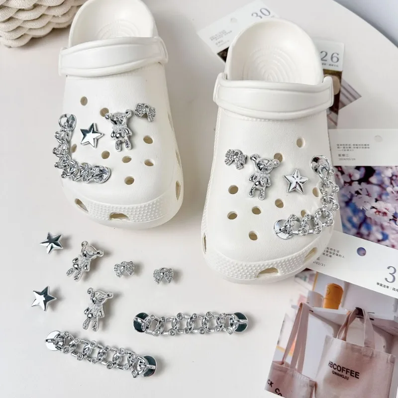 

8 шт., модные подвески для обуви, набор аксессуаров, пряжка для обуви с отверстием, серебряная цепочка с медведем и звездой, сделай сам, 3D украшения для обуви, подарок на вечеринку