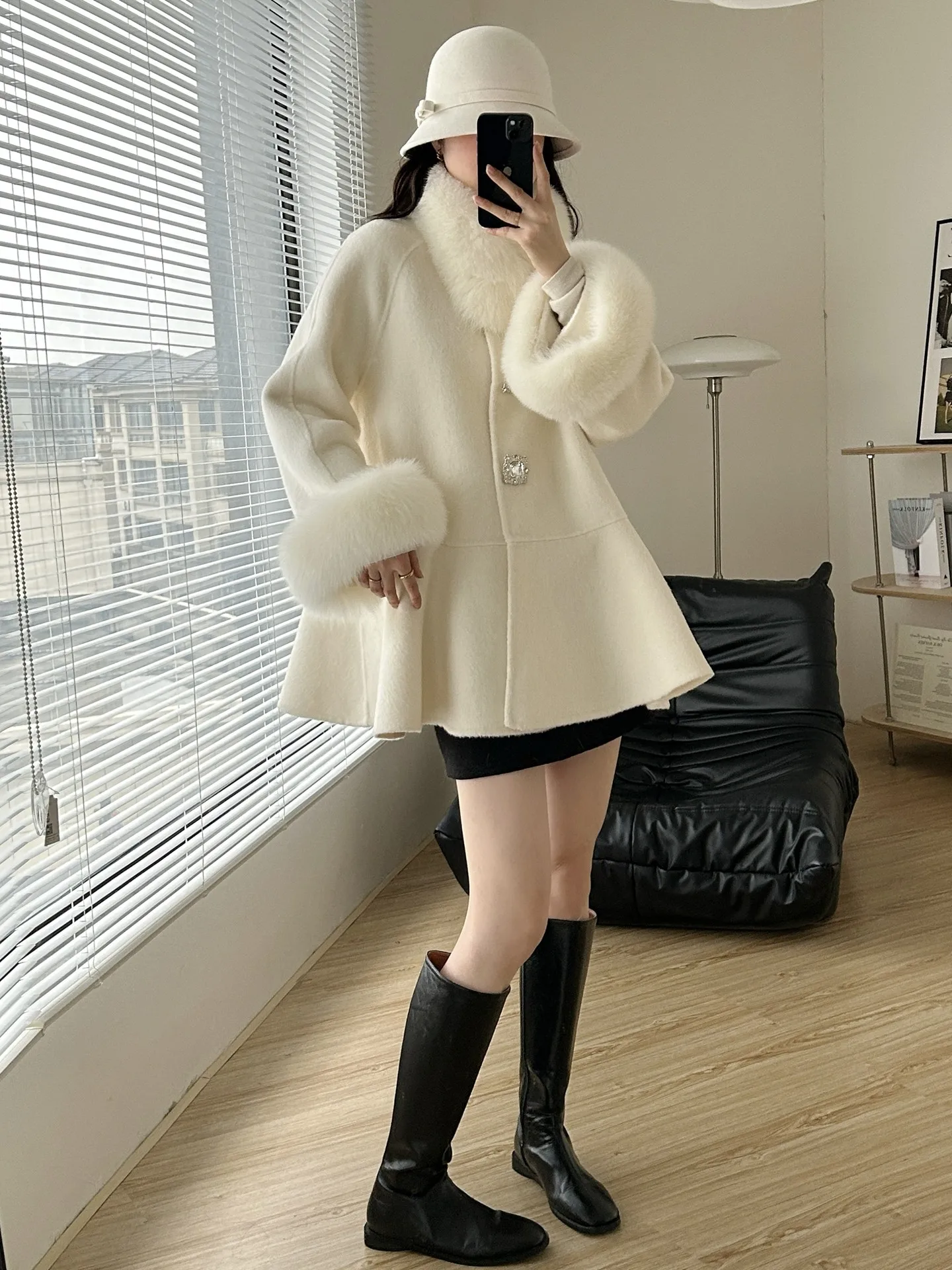 رداء رأس السنة 2025 شتاء جديد متوسط وطويل فرو الثعلب كم حجر الراين مشبك على الوجهين معطف صوفي معطف المرأة