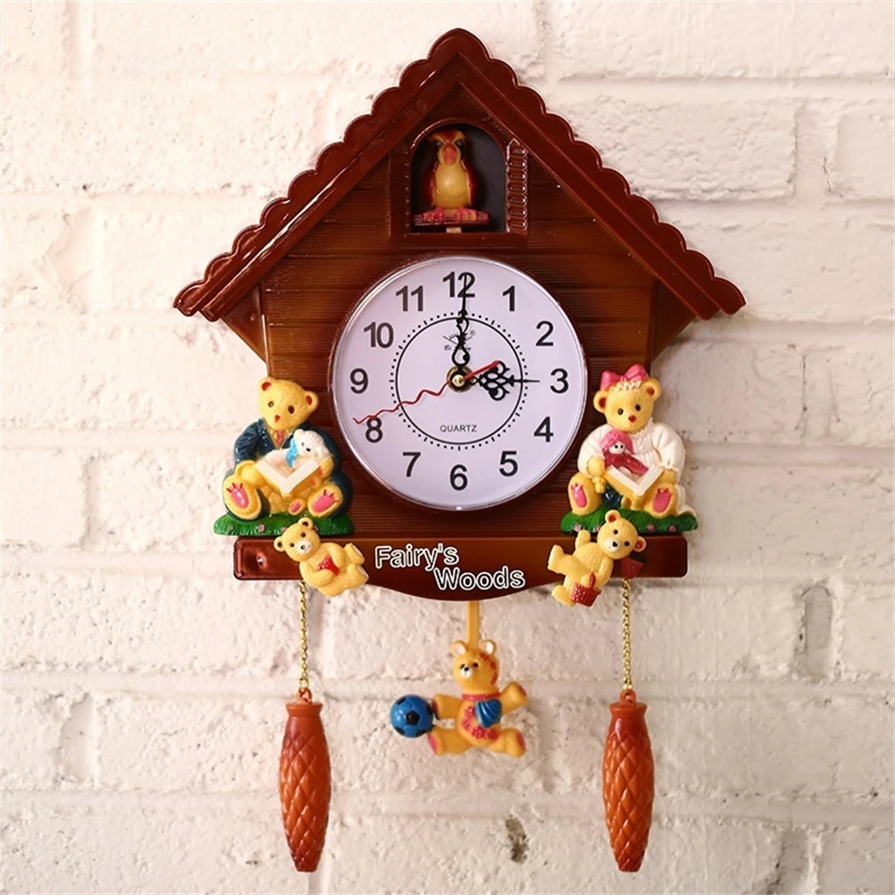 Wall-Mounted Swing Clock Cuckoo Pendulum Clock Home Living Room Art Decor Wall Swing Clock European Style Decoration Pendant