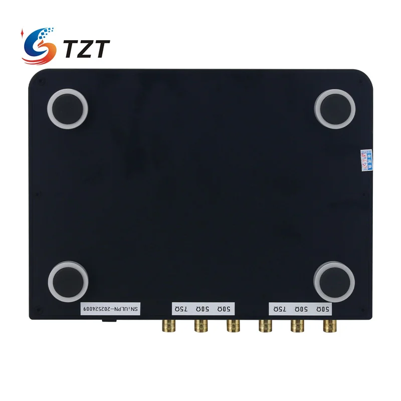 TZT สีเงิน/สีดํา OCK-2S 10MHz OCXO ความแม่นยําสูง Ultra-low Phase Noise Reference นาฬิกาเครื่องกําเนิดไฟฟ้า 6-Channel Output