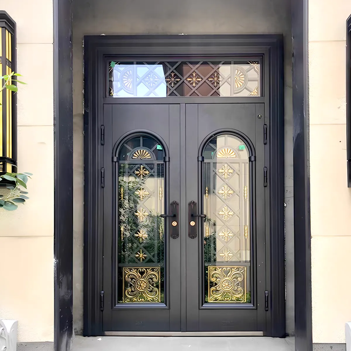 Front DoorModern Luxury Safety Steel Entry Door For Home Hotel School & Hospital With Glass For Interior Use For Bedroom