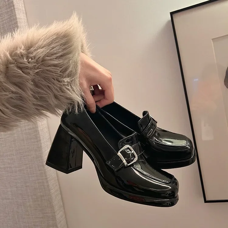 

Женские туфли на высоком каблуке на платформе, весенние маленькие кожаные туфли JK Uniform, женские туфли без шнуровки на квадратном носке, массивные лоферы