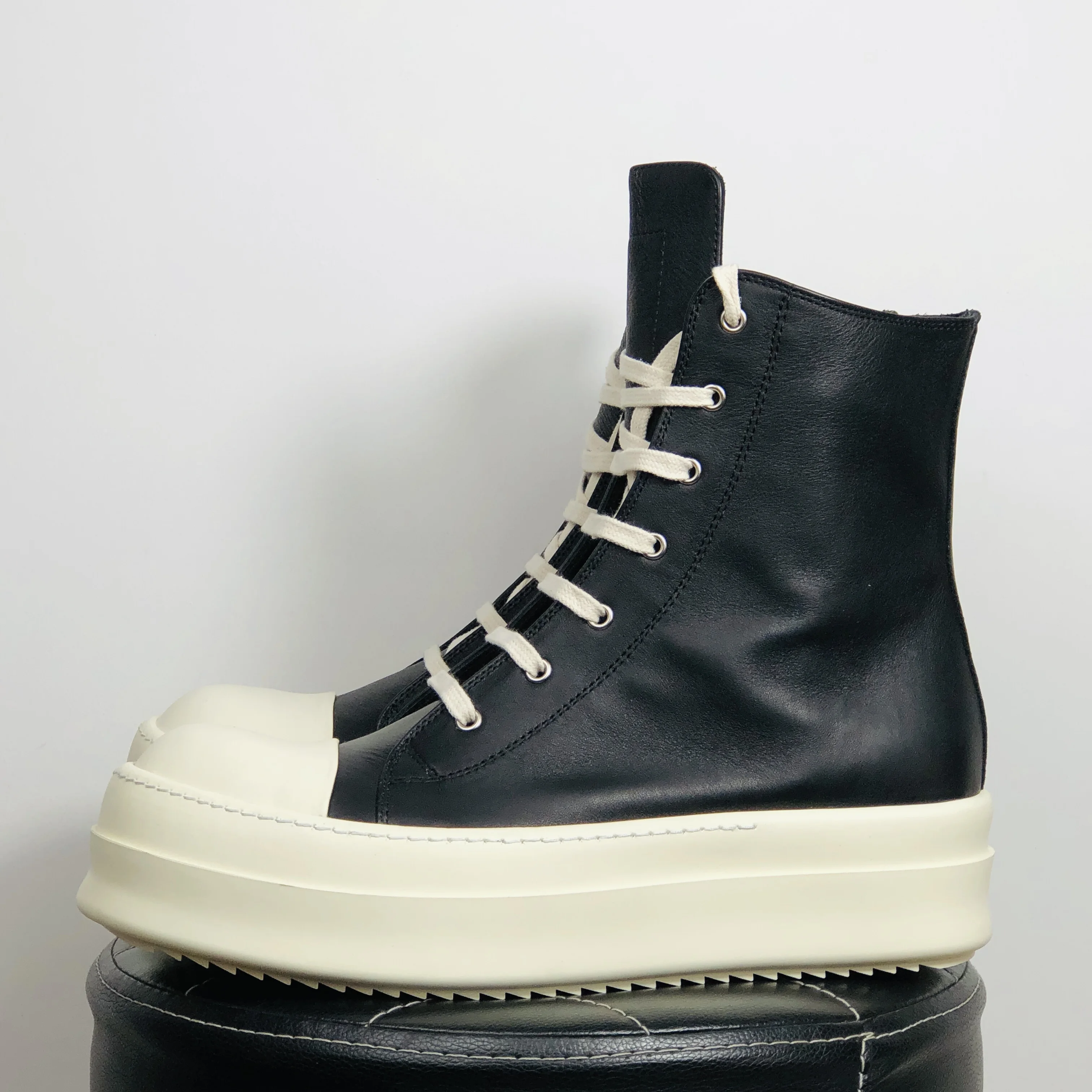 Men High Top Shoes Platform Women Heels Sneakers Casual Leather Lace Up Zip Black White Luxury Vintage Trendy Designer Boots