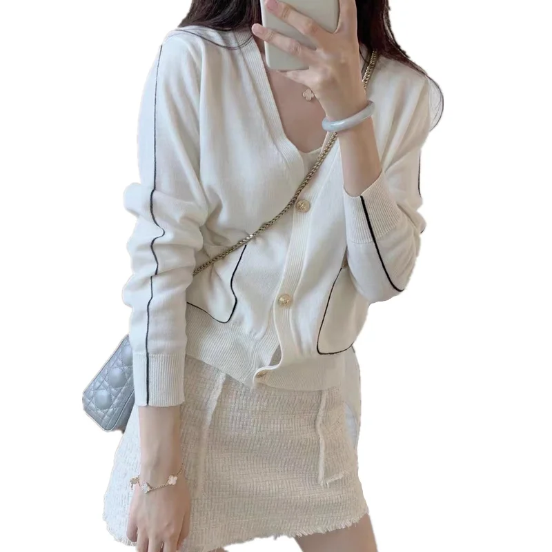 2022 New knitted wool Cardigan Female Short Section Foundation sweater Autumn Winter V Neck Loose Show Thin Cashmere Coat