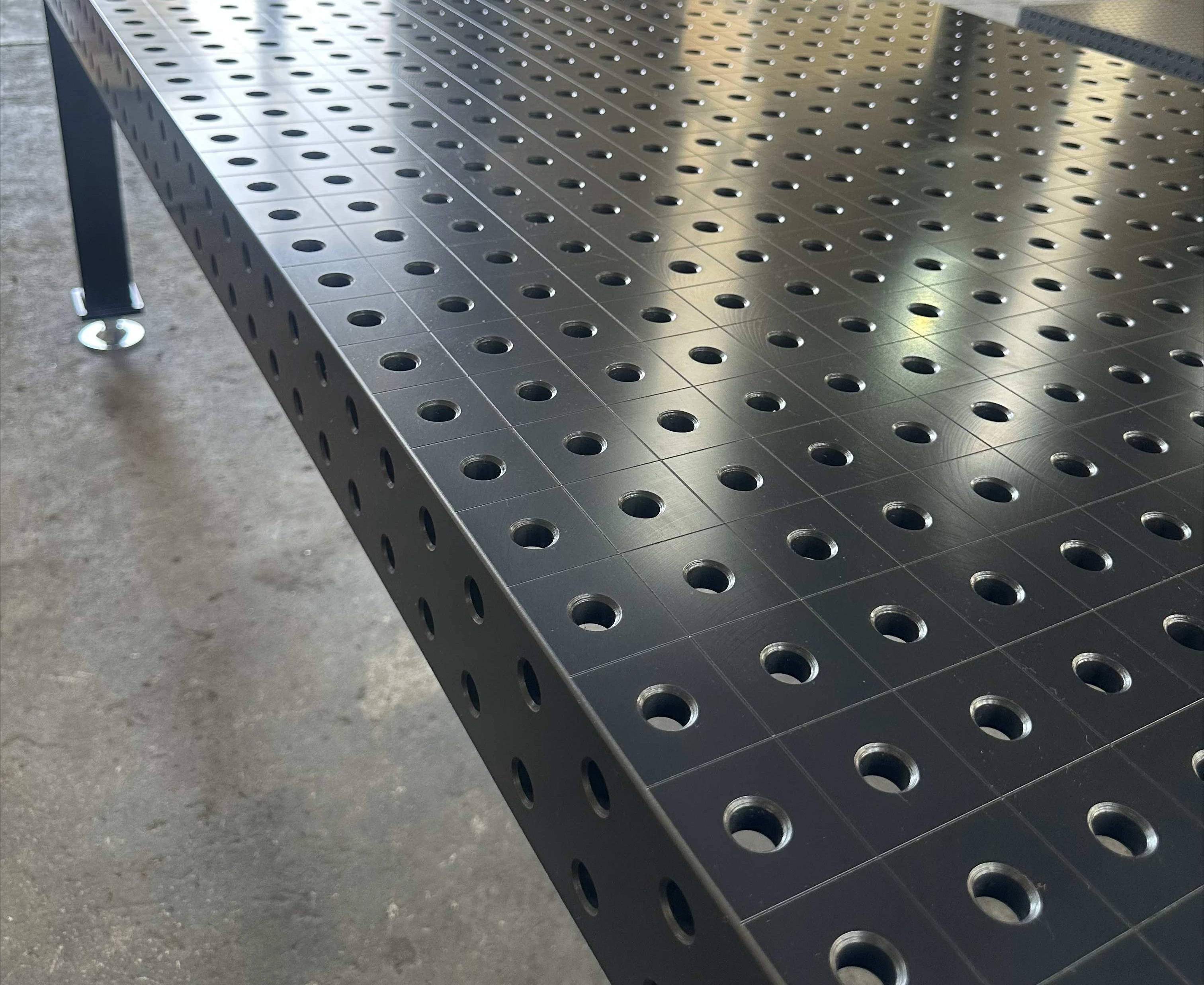New industrial 3D welding table - high stability table with fast clamping system, 3000x1500mm welding table