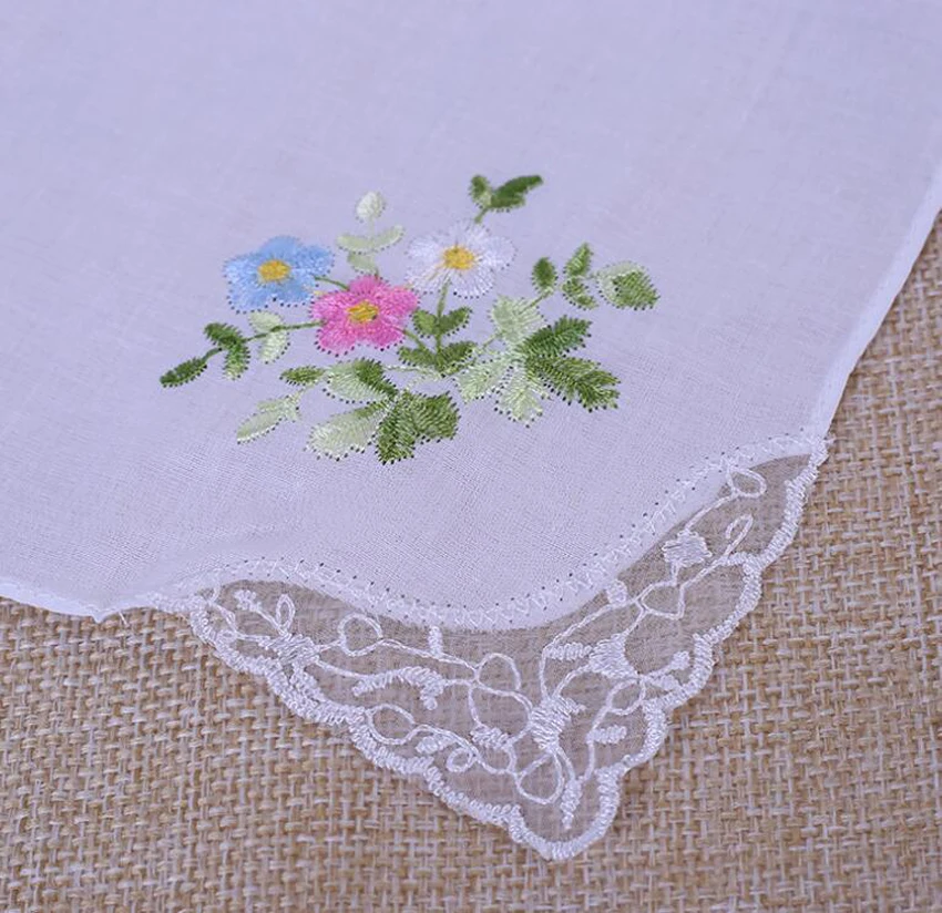 Serviette carrée en coton brodé floral, mouchoir, bord en dentelle, 10 pièces