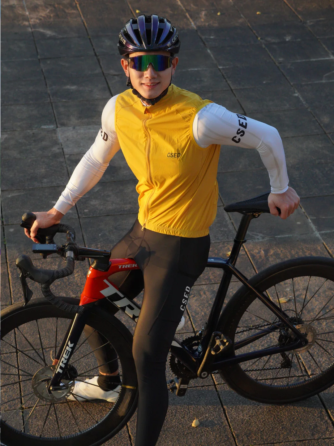 سترة CSED بدون أكمام لركوب الدراجات للرجال مقاومة للرياح ومقاومة للماء وسريعة الجفاف وخفيفة الوزن لركوب الدراجات للنساء #4