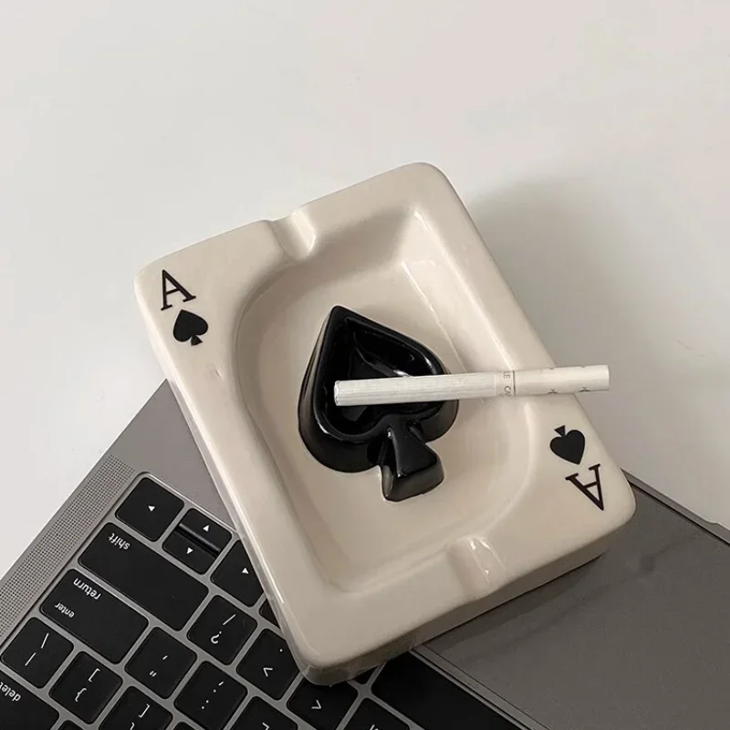 Creative personality design sense ceramic poker ashtray home living room office desktop high-end decorative ornament