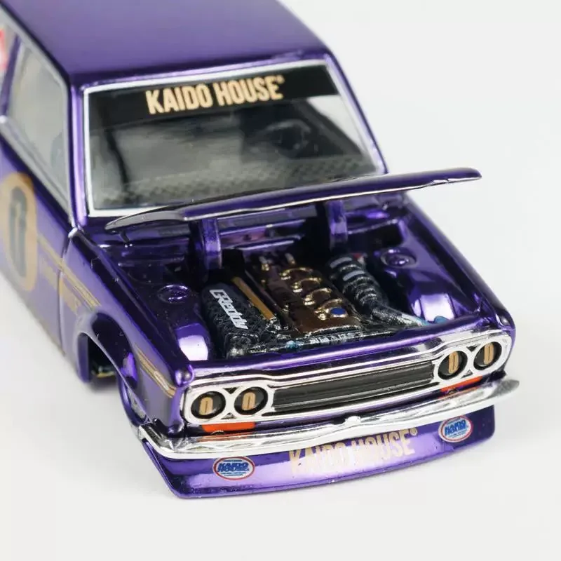 Модель автомобиля из сплава MINIGT+Kaido1:64 Datsun 510 Anniversary Edition # 138