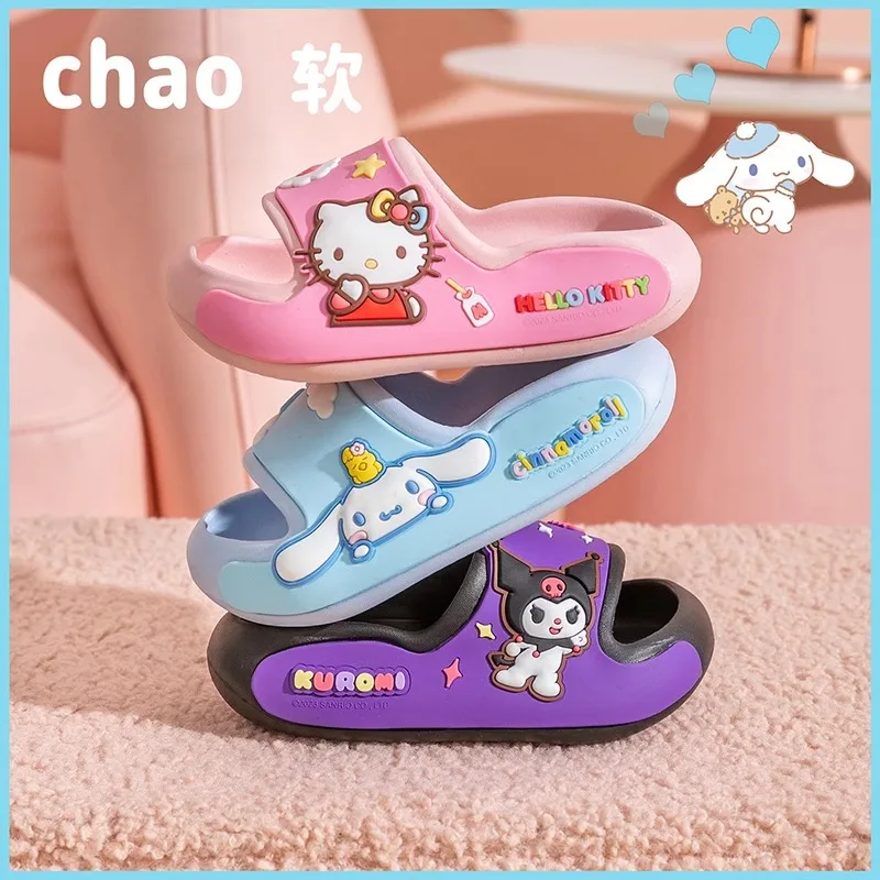 

2024 New Sanrio Hello Kitty Summer Slippers Kawaii Kuromi Melody Cinnamoroll Anime Outdoor Bathroom Beach Anti-Slip Girls Sandal