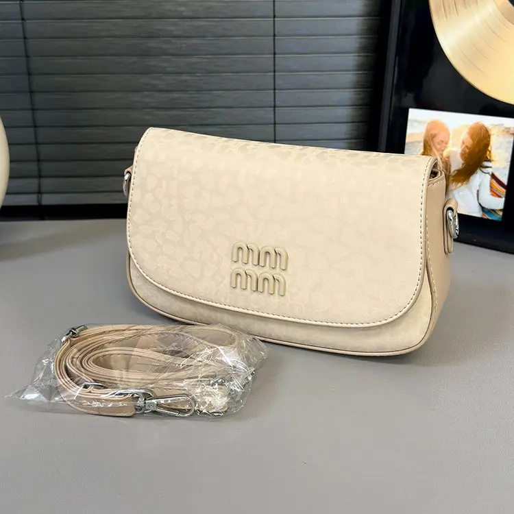 

Новая модная и простая корейская универсальная сумка через плечо 2026 года, женская сумка для поездок на работу, премиум-мессенджер.