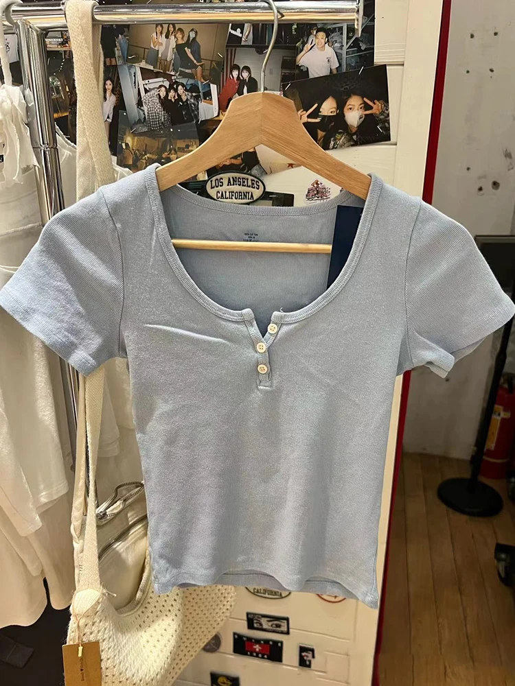 

Женская хлопковая футболка в рубчик, с коротким рукавом и пуговицами