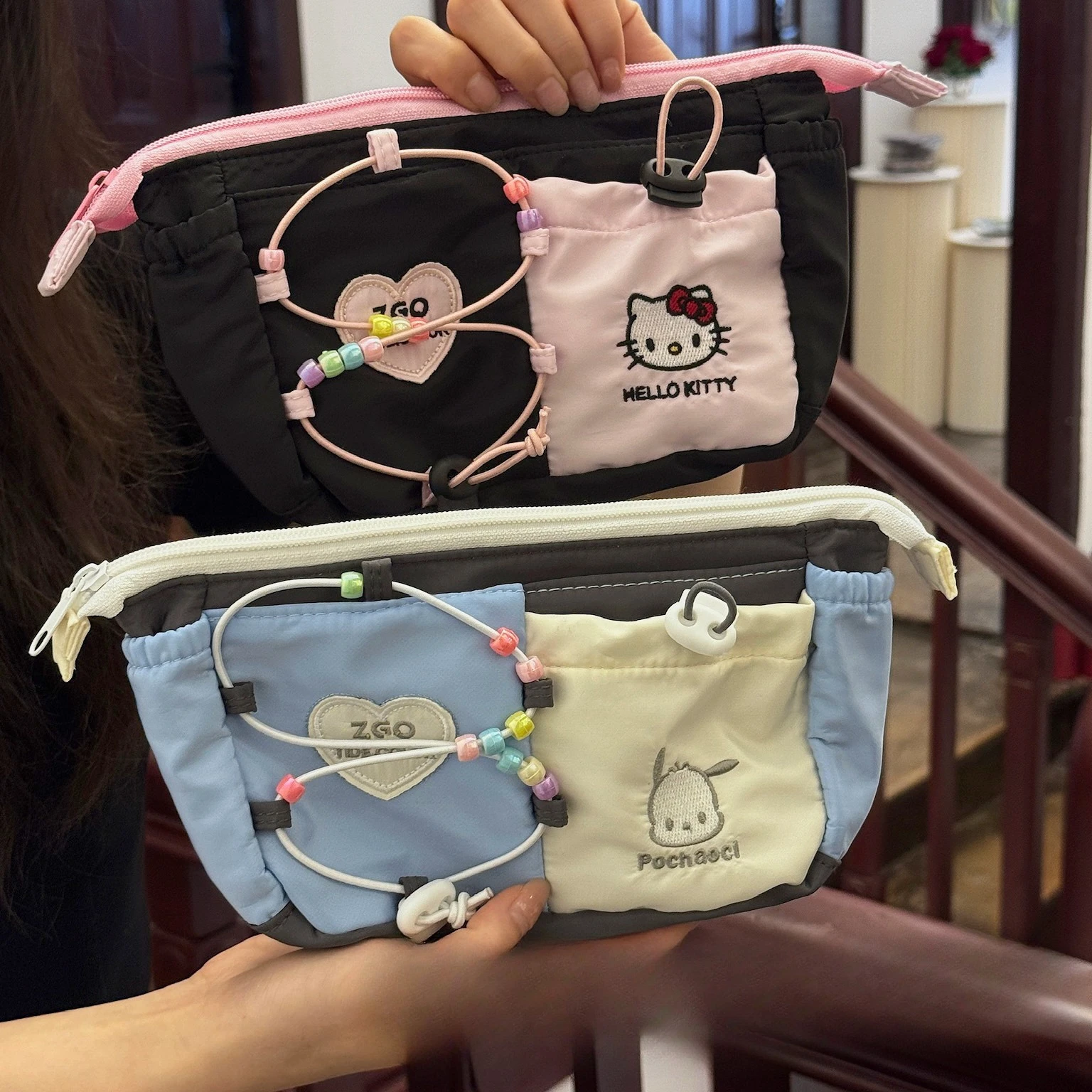 

Hello Kitty Pencil Case NEW Cartoon Embroidery Fashion High-capacity Storage Pen Case Delicate Personality Students' Supplies