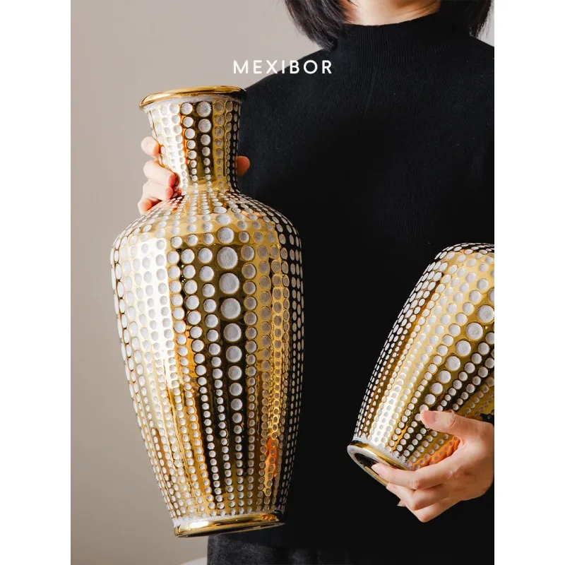 Vintage gold vases, ceramic distressed home decor flower vessels, ornaments living room entryway model room homestay furnishings
