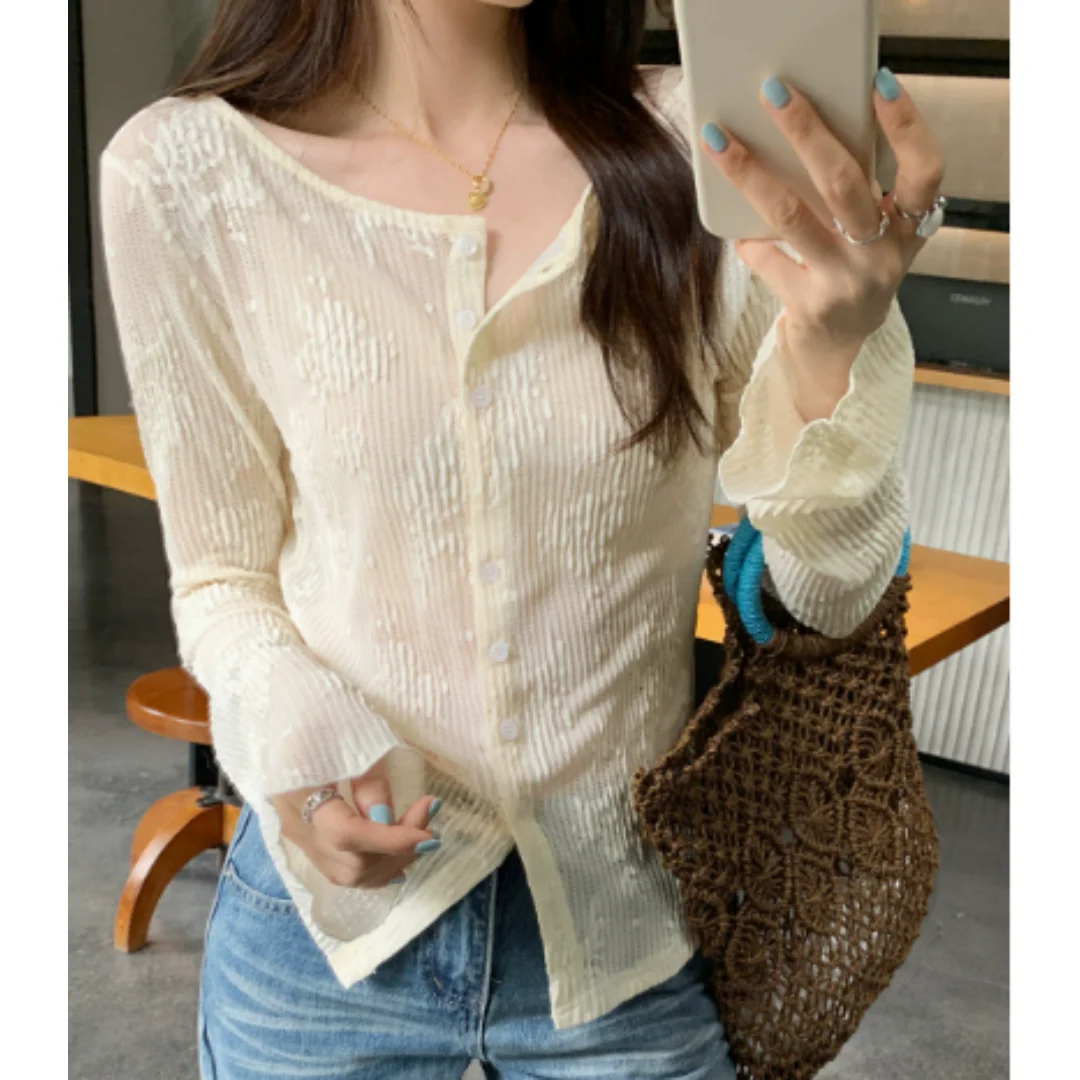 

2026 New Apricot Knit Cardigan for Women Thin Unique Design Lace Sun Protection Air Conditioning Coat Elegant Outerwear Casual