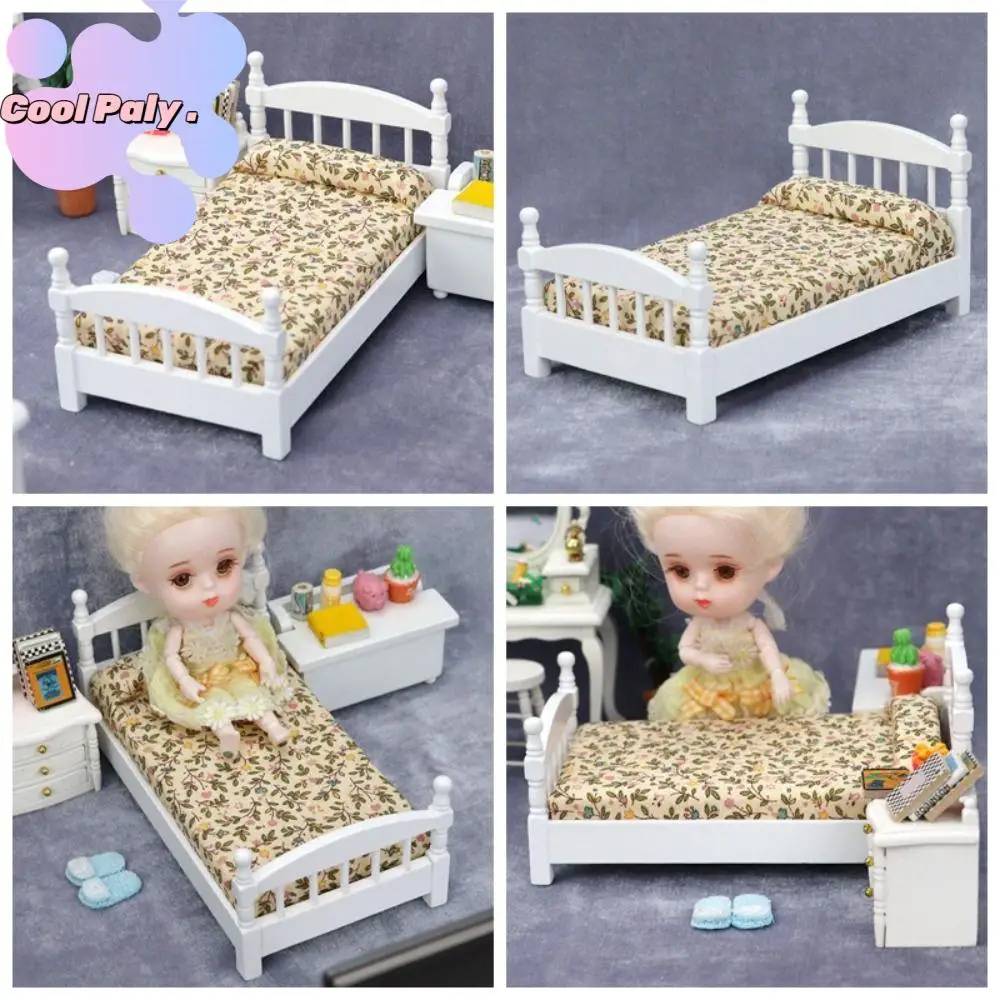 

Children Gift Furniture Dollhouse Bed Scene Decor Model Living Miniature Bed Ornaments 1:12 Simulation Single Bed Pretend Play