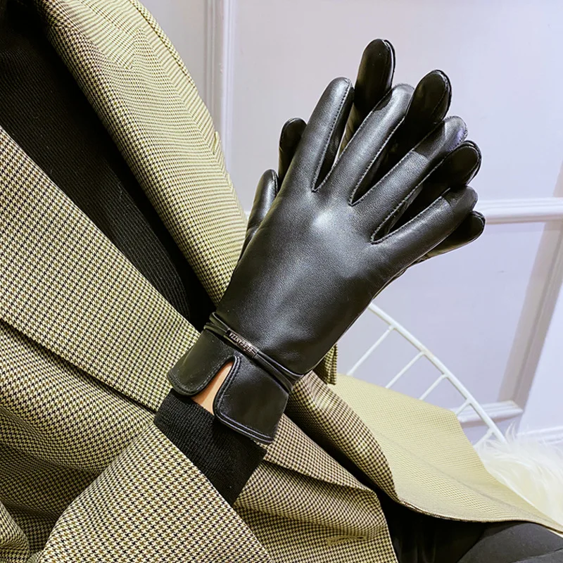 

Winter Elegant Women Gloves Driving ebike Genuine Leather Warm Thermal Windproof Lambskin перчатки Trendy Female Lures