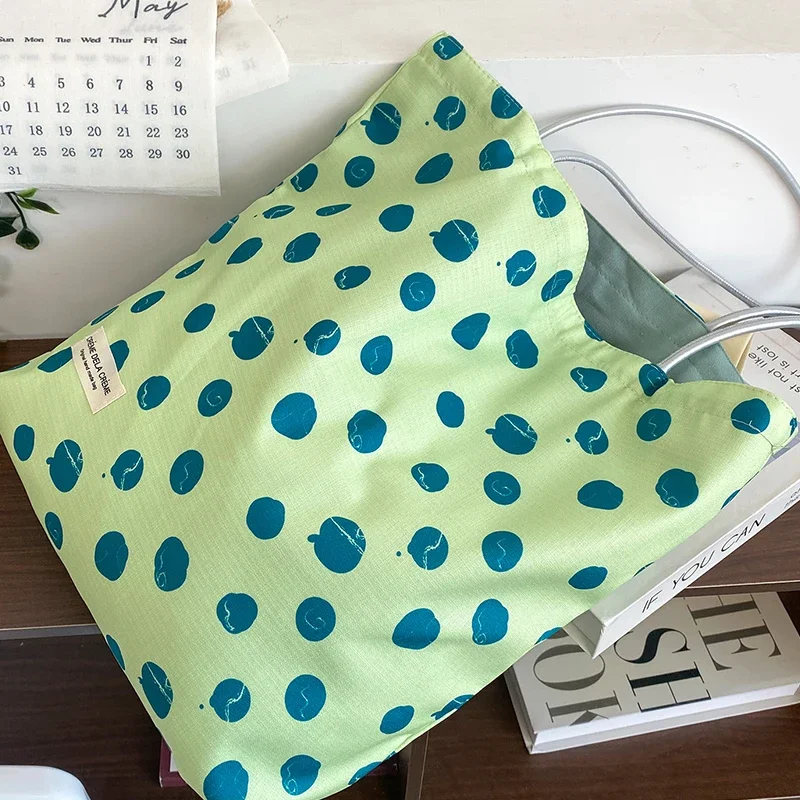 Wendbare Umhängetasche, gepunkteter Vintage-Stil im französischen Stil, Batik-Canvas-Tragetasche, vielseitige Bohemian-Handtasche für Damen – Detail 9