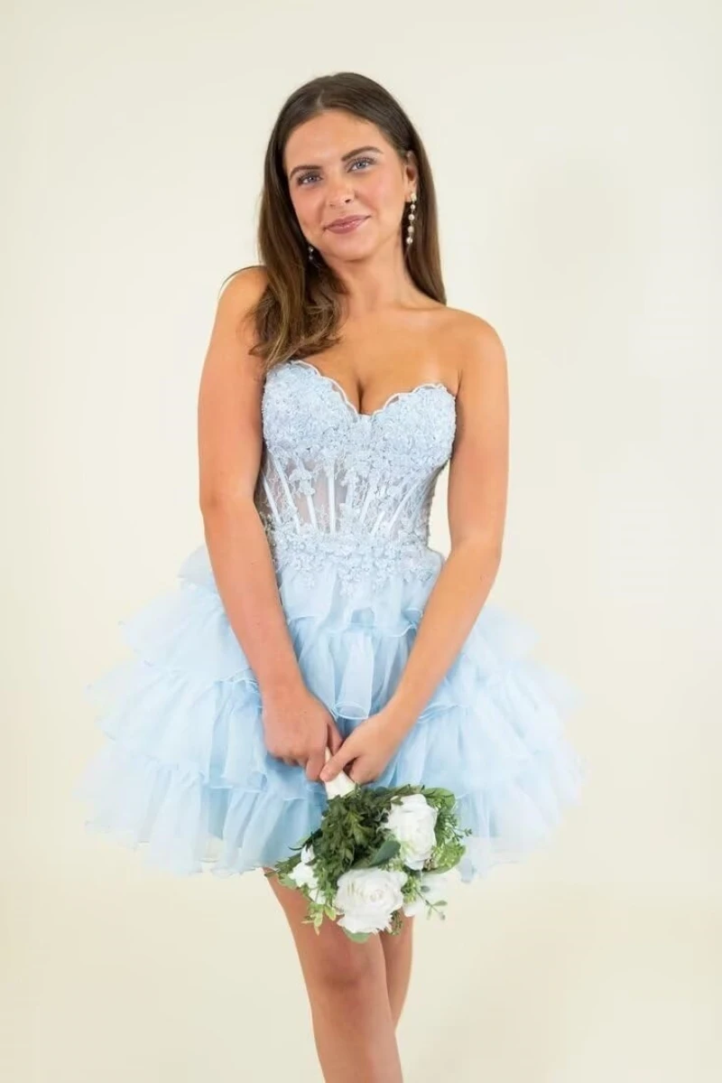 Robe de Cocktail courte en Tulle, élégante, en dentelle, sans bretelles, avec perles, à volants, dos nu