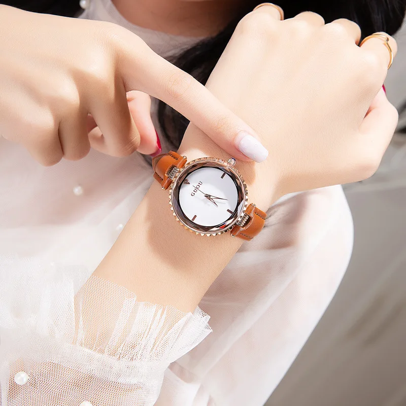 Elegant Women'S Wristwatch A Stylish And Trendy Quartz Watch For Women And Students Featuring A Simple And Casual Korean Design.