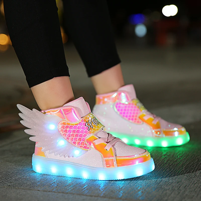 High Quality Children Luminous Glowing Wings Sneakers Black Pink LED Light Skate Shoes Kids Sport Shoes Boys Girls USB Charging