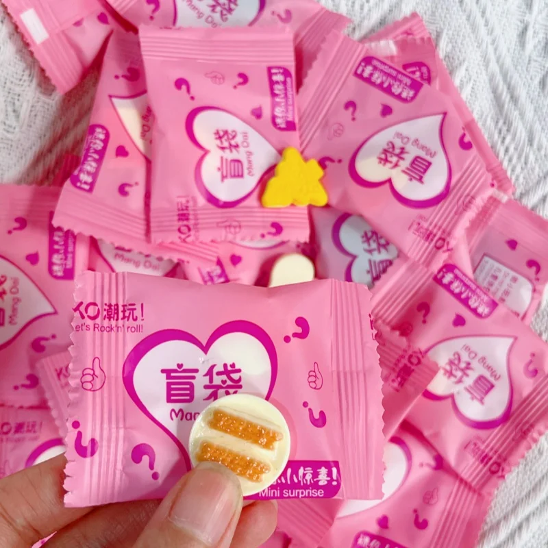 

40 Pieces Of Mini Resin Candy Blind Boxes Food Accessories Home Crafts Decoration Cake Blind Bags Randomly Gited As Gifts