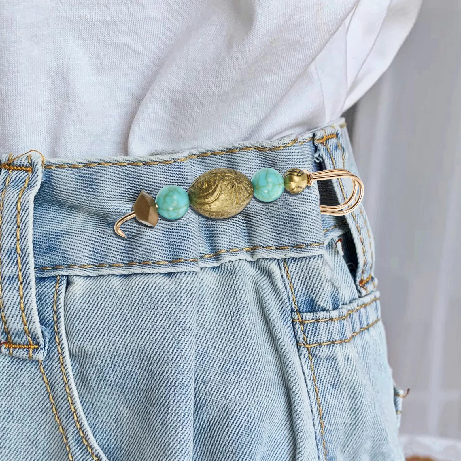 

3Pcs Vintage Brooch Stylish Alloy Breast Pin Retro Corsage Brooches for Women Hat Shirt Scarf Vintage Brooch Breast Pin