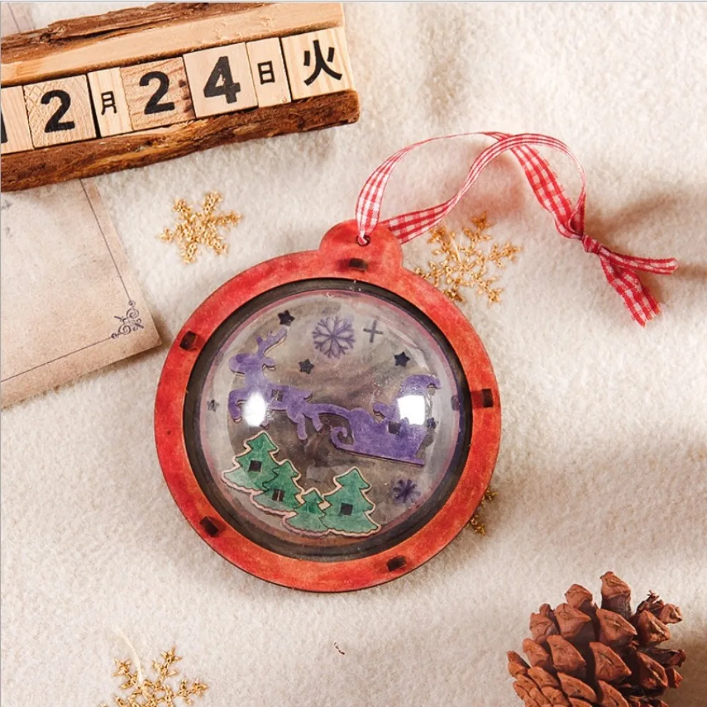 Christmas DIY Craft Toys Handmade Wooden Christmas Ball Assemble for Children's Kindergarten Christmas Gifts Decoration Toys