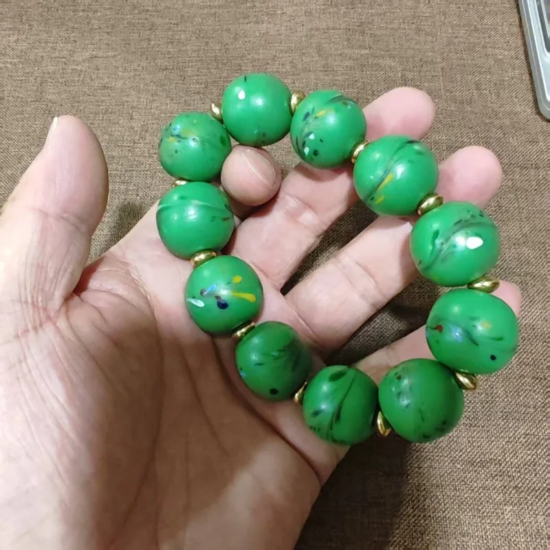 Unisex Boho Bracelet Vivid Green Confetti Inlay Round Lampwork Glass Beads Gold Spacers Hand‑made Ethnic Wrist Ornament