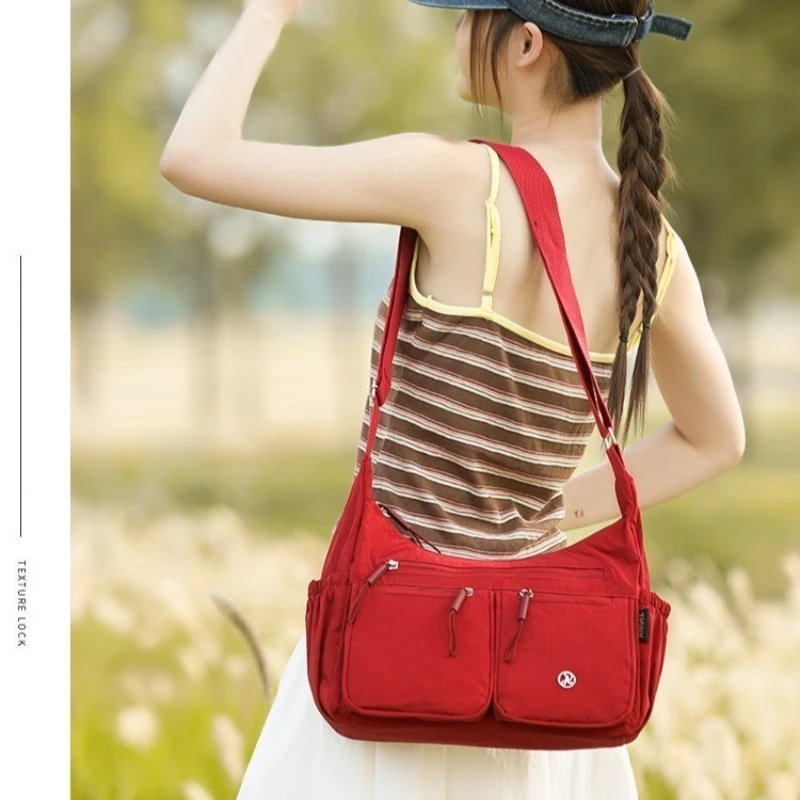 Lässige Damen-Umhängetasche aus Nylon mit mehreren Taschen, lässiger Stil für den täglichen Gebrauch, zum Einkaufen, für Verabredungen, zum Pendeln und für kurze Reisen