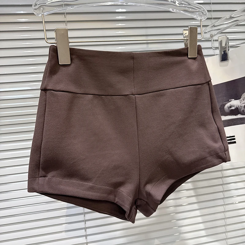 2025 automne hiver nouvelle couleur café coupe ajustée minceur taille haute simple hanche étreignant shorts pantalons de yoga pour les femmes