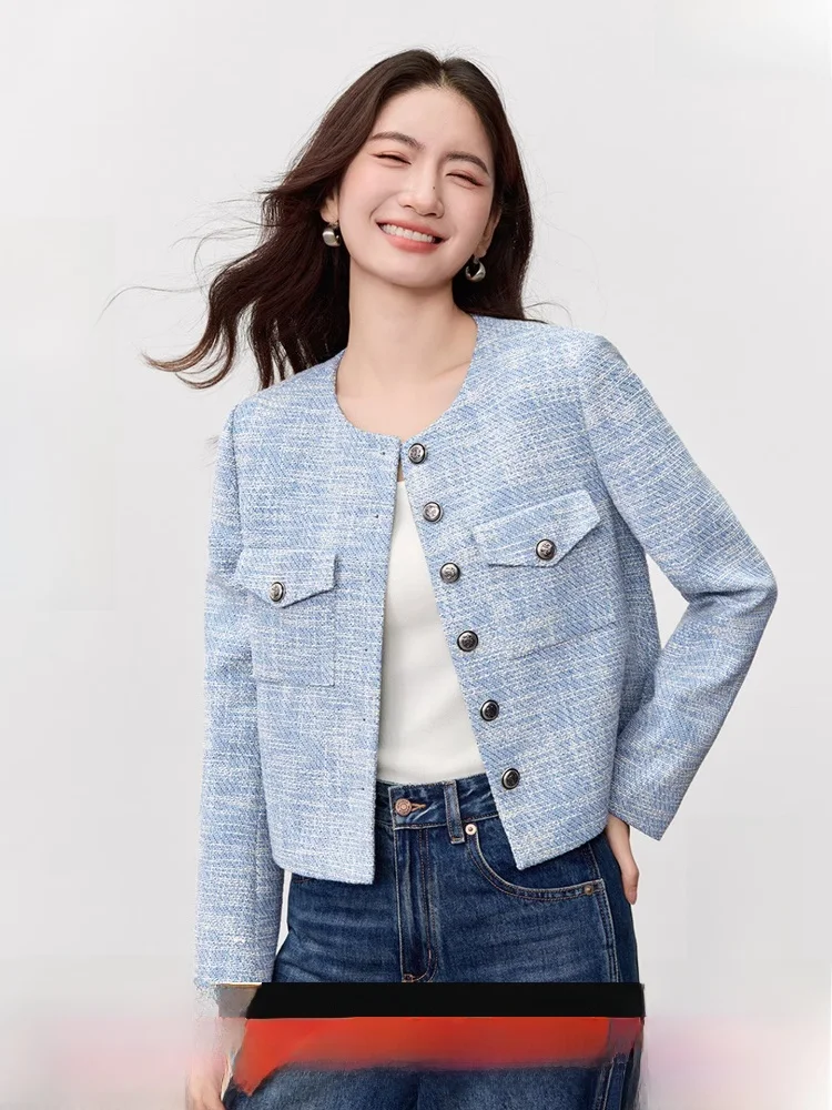 

Женская стеганая куртка с подплечниками, весна 2026, новая модель, с двойными карманами, металлическими пуговицами, длинными рукавами