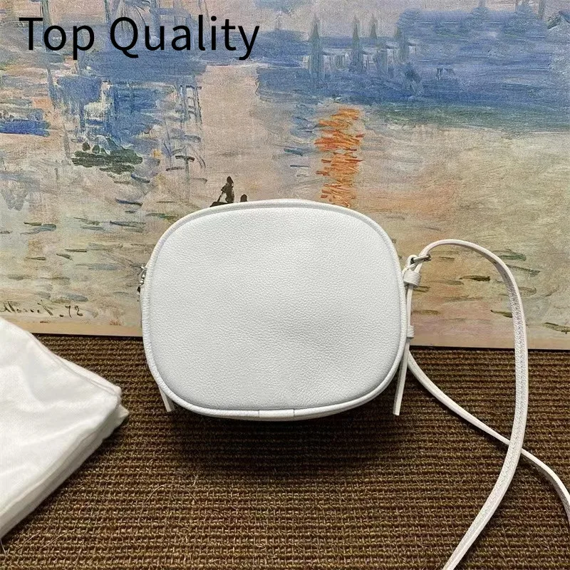 2024 Women's Round Compact and Portable Design with Large Capacity Multiple Layers Single Shoulder Diagonal Span Bag